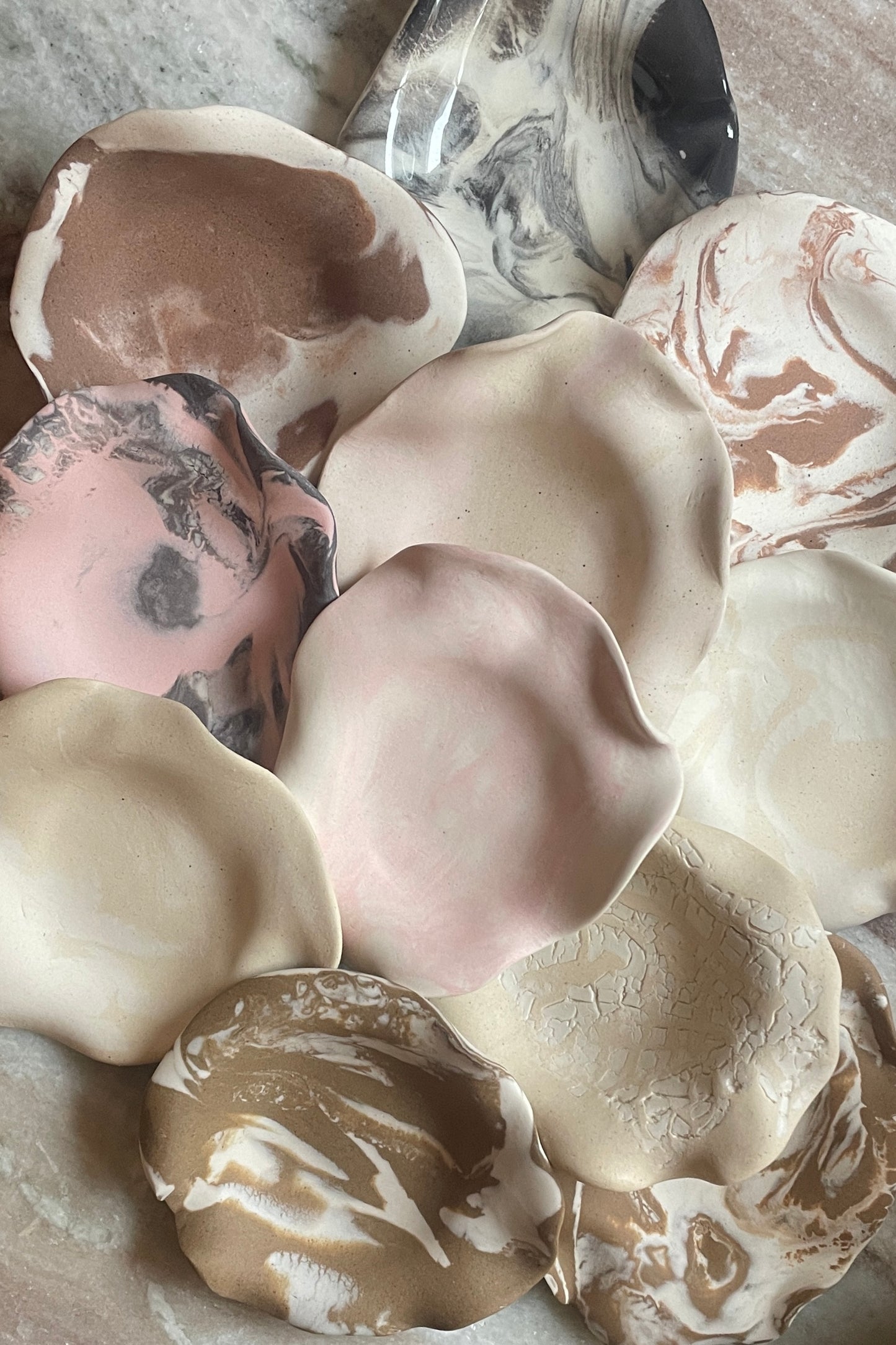 RECLAIMED OYSTER TRAY