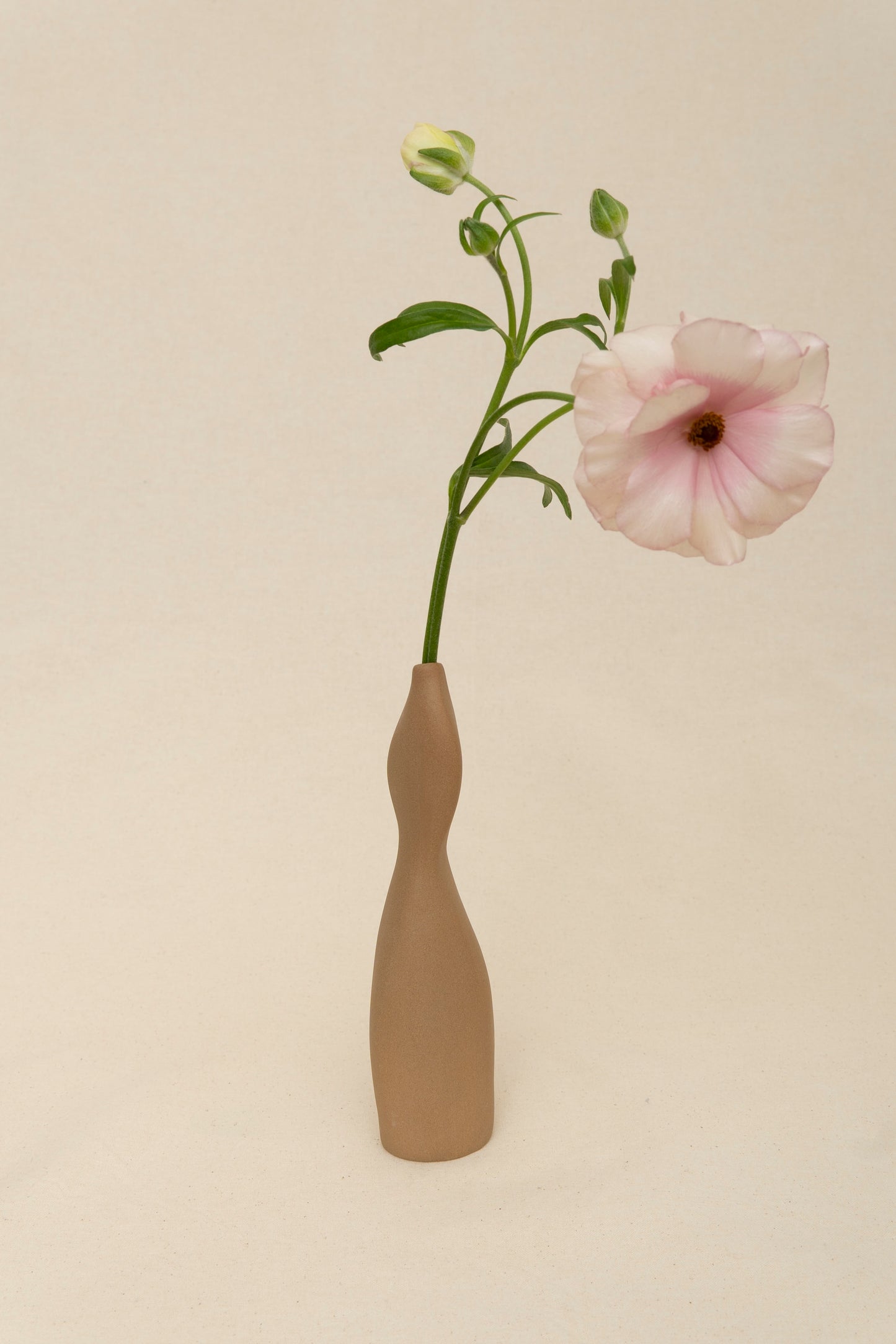 FEMME VASE 2