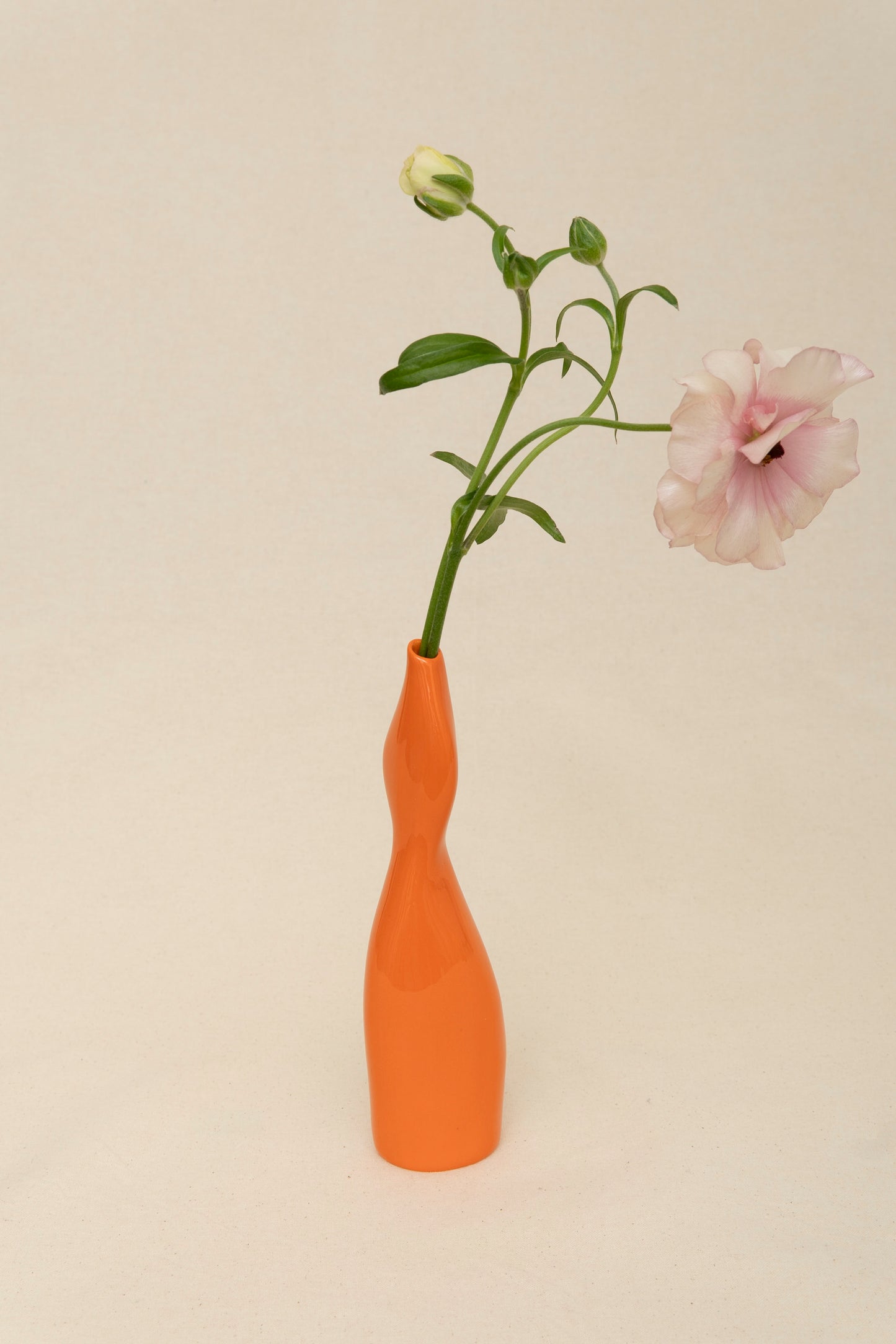 FEMME VASE 2