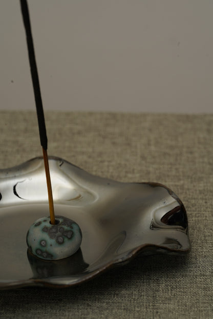 Incense Pebble