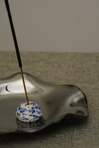 Incense Pebble