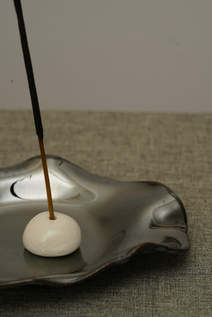 Incense Pebble