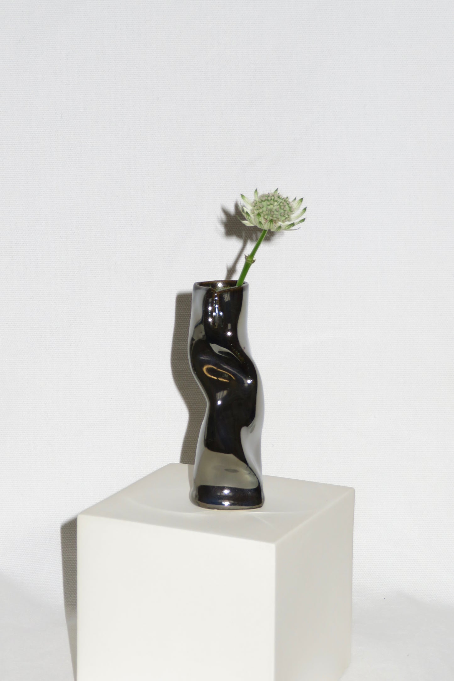 Mini Bud Vase Black Mirror