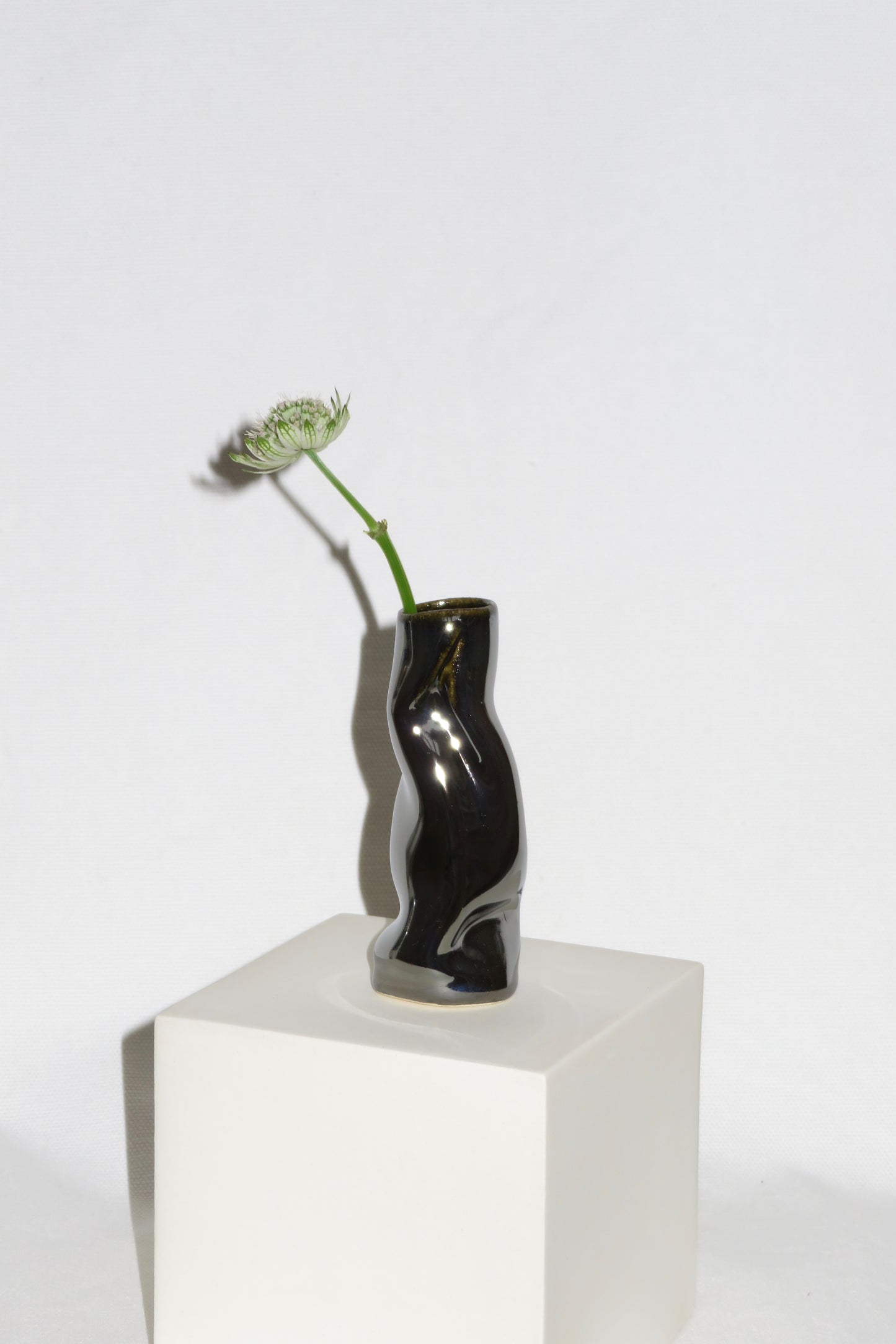 Mini Bud Vase Black Mirror